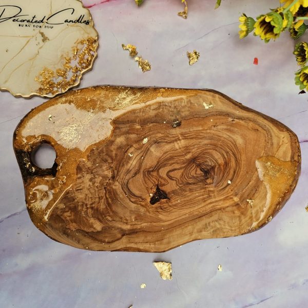 Wood and Resin - Image 9